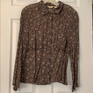 Women’s blouse size small.